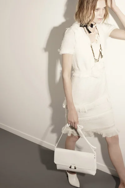 Look 19